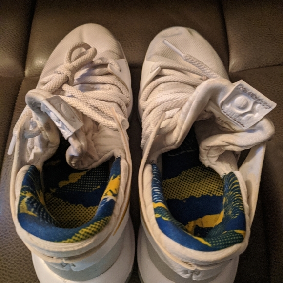 KD KEVIN DURANT RUNNING JOGGING NIKE AIR SHOES - Picture 4 of 5